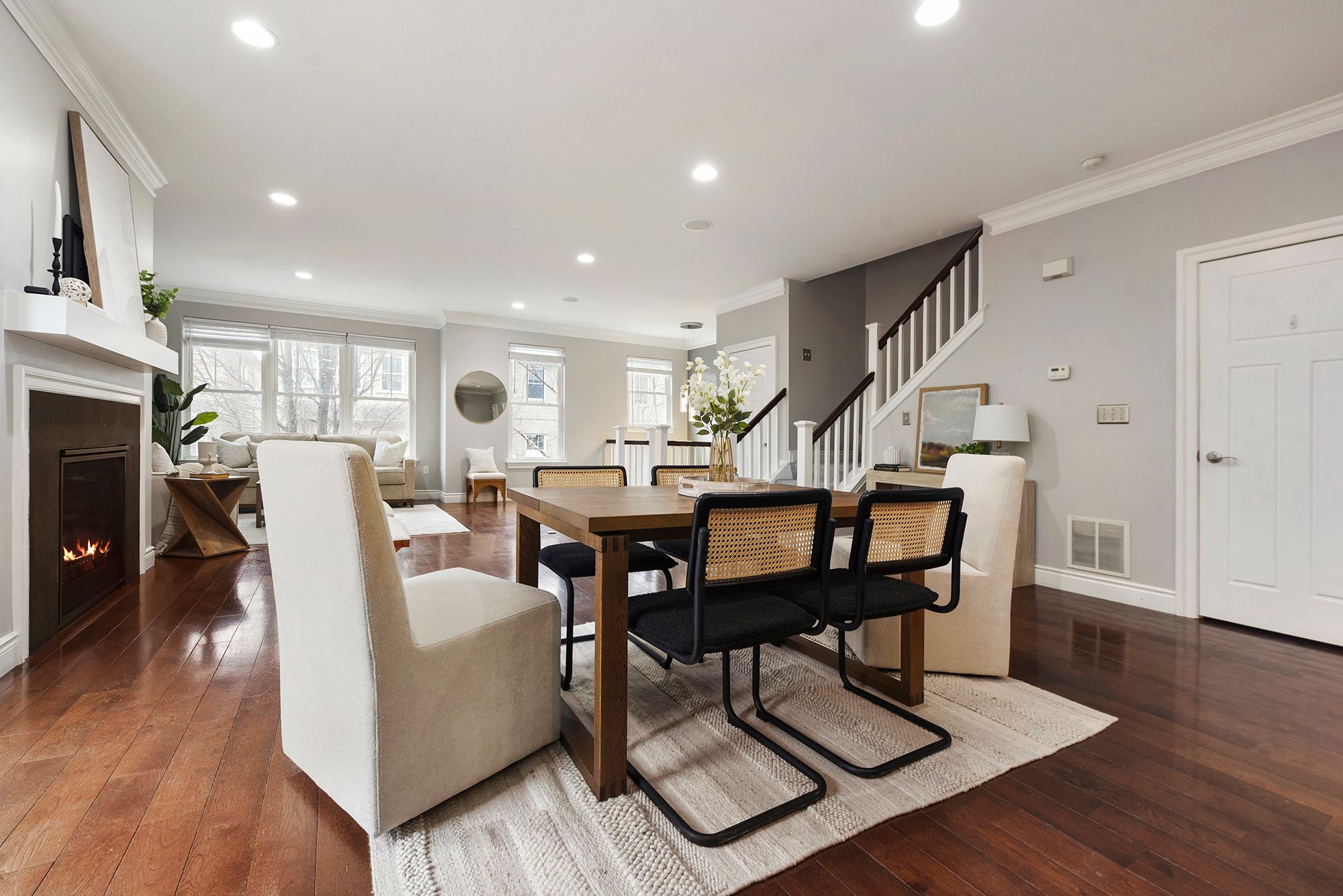  154 Sweetbriar Village Trail - 物件實景