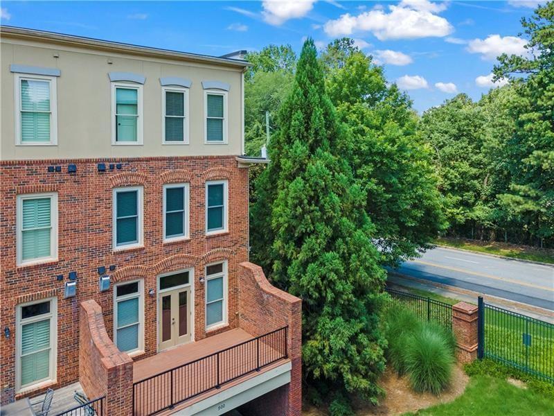 Atlanta, Georgia, 30339, United States, 4 Bedrooms Bedrooms, ,5 BathroomsBathrooms,Residential,For Sale,1760221