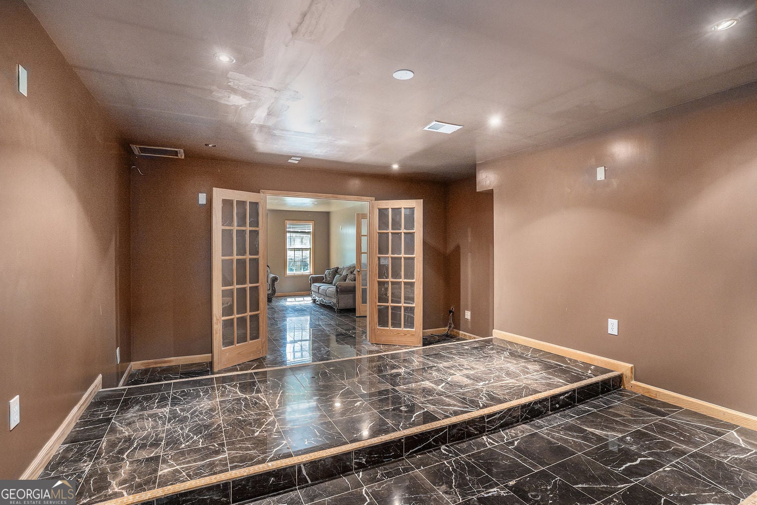 Conyers, Georgia, 30094, United States, 6 Bedrooms Bedrooms, ,4 BathroomsBathrooms,Residential,For Sale,1919419