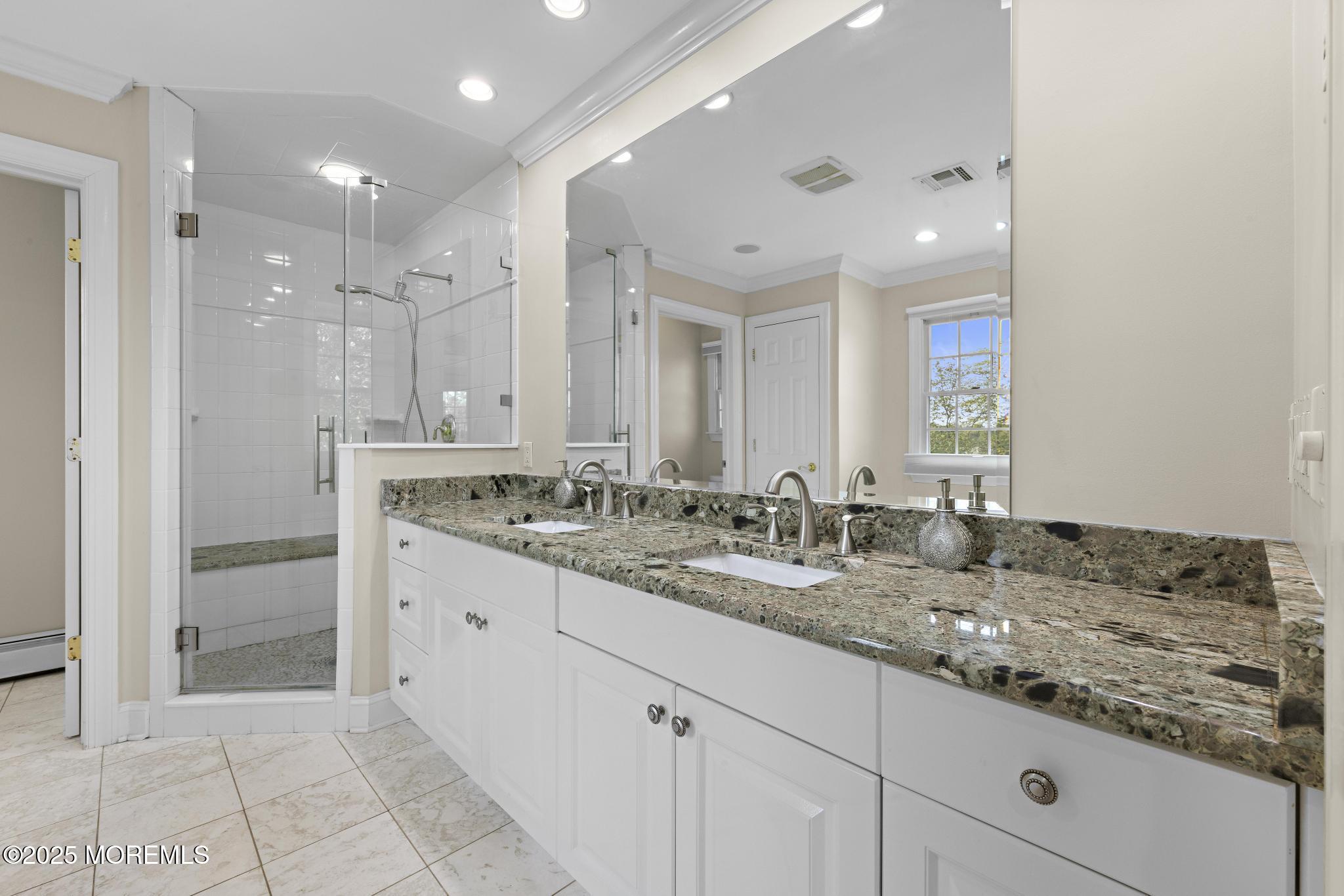 Wall, New Jersey, 07719, United States, 6 Bedrooms Bedrooms, ,4 BathroomsBathrooms,Residential,For Sale,2003107