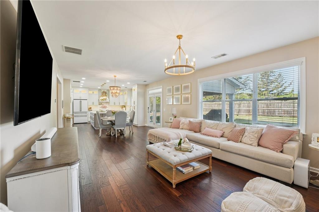 Canton, Georgia, 30115, United States, 6 Bedrooms Bedrooms, ,4 BathroomsBathrooms,Residential,For Sale,2035278