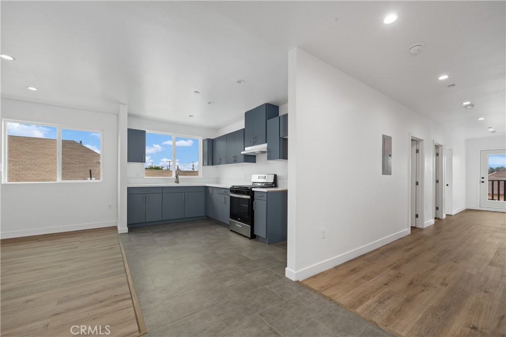 Los Angeles, California, 90011, United States, ,Residential,For Sale,1991089