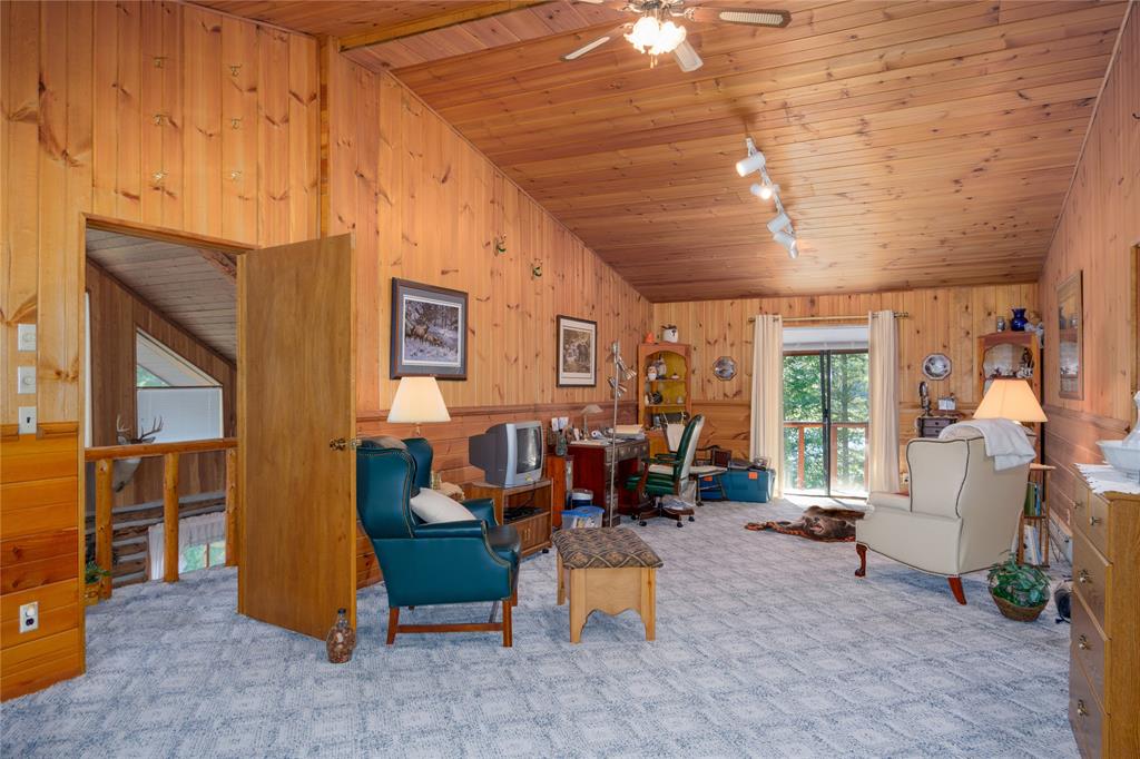 Troy, Montana, 59935, United States, 5 Bedrooms Bedrooms, ,3 BathroomsBathrooms,Residential,For Sale,1982632