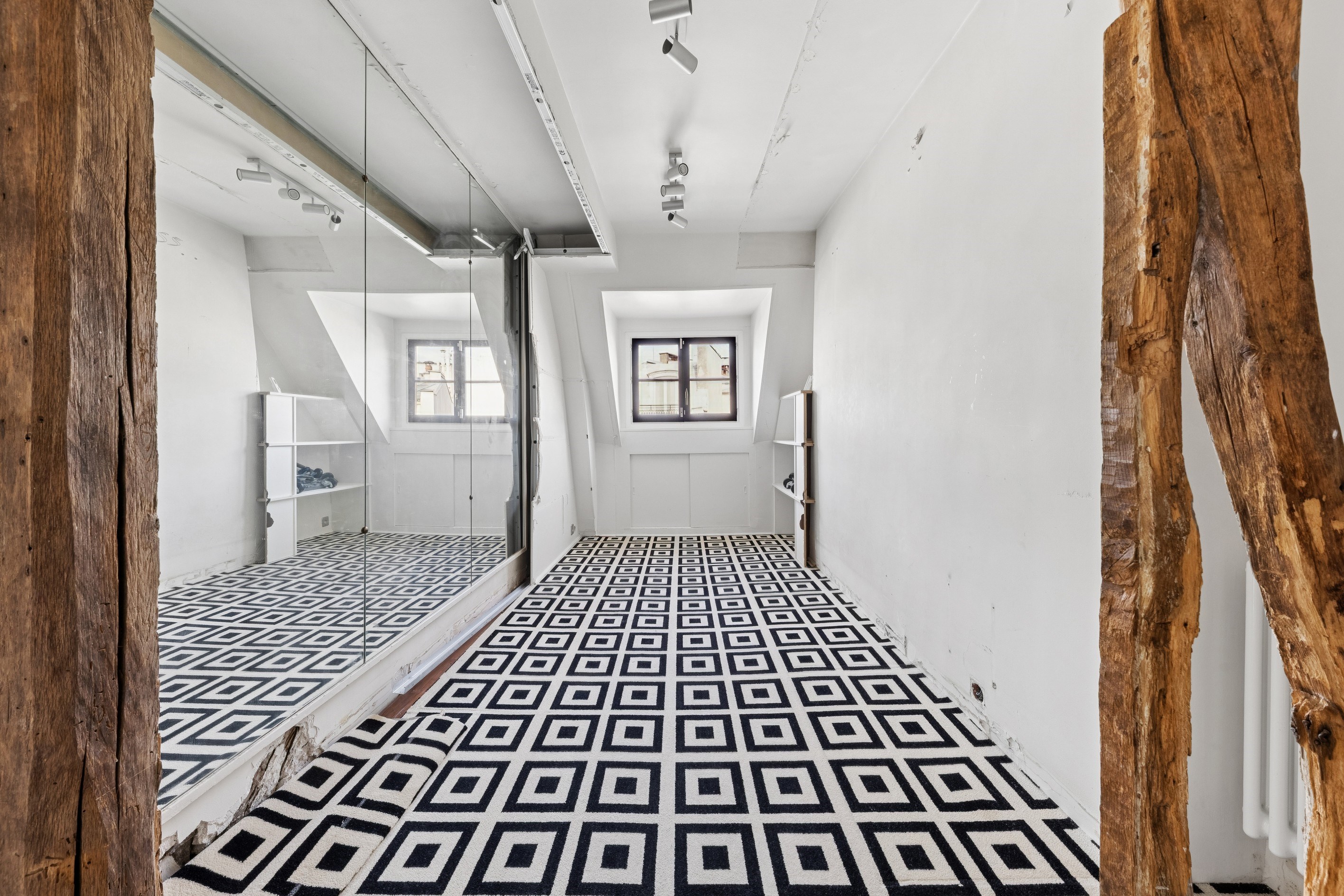  Paris IX - magnificent artist