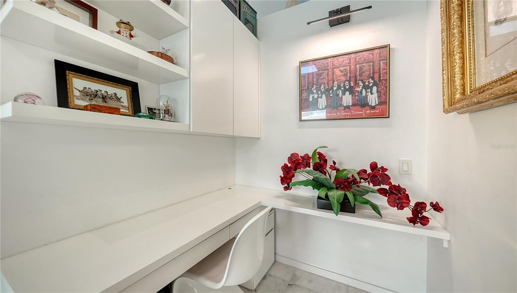 Sarasota, Florida, 34236, United States, 3 Bedrooms Bedrooms, ,5 BathroomsBathrooms,Residential,For Sale,1908406