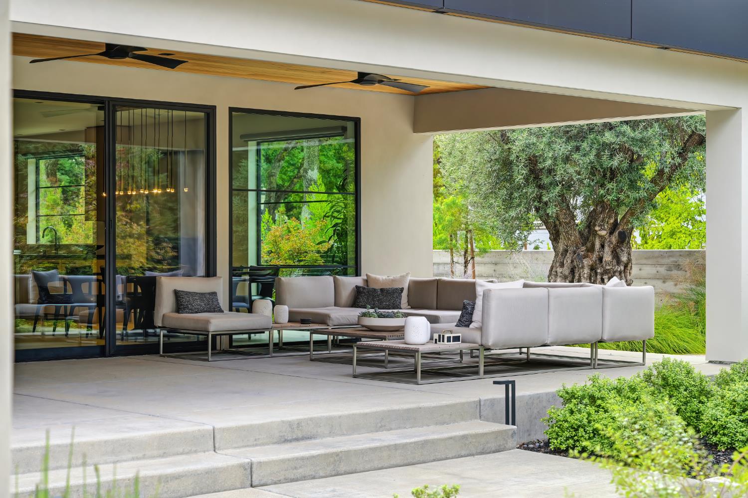 Granite Bay, California, 95746, United States, 4 Bedrooms Bedrooms, ,4 BathroomsBathrooms,Residential,For Sale,1991399