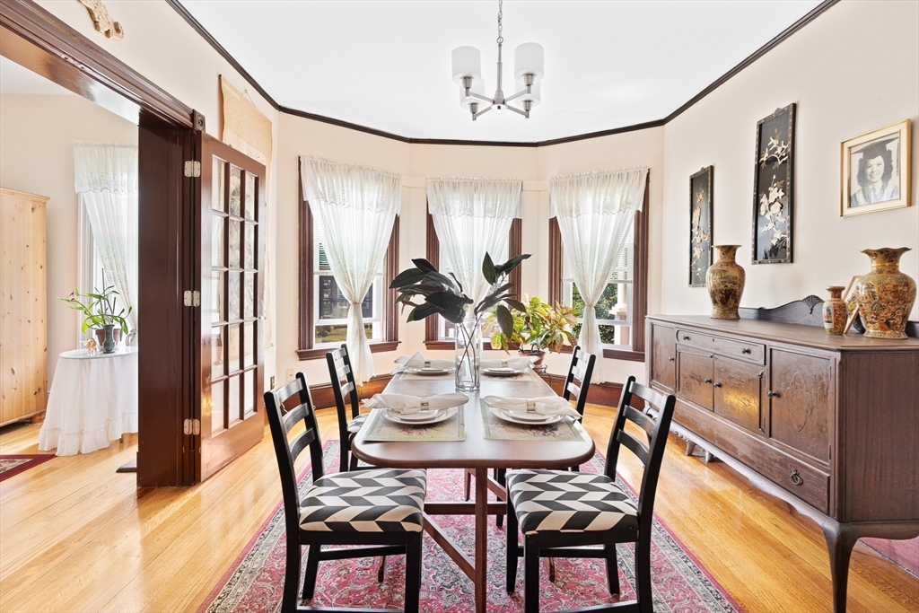 Somerville, Massachusetts, 02143, United States, 2 Bedrooms Bedrooms, ,1 BathroomBathrooms,Residential,For Sale,1940482