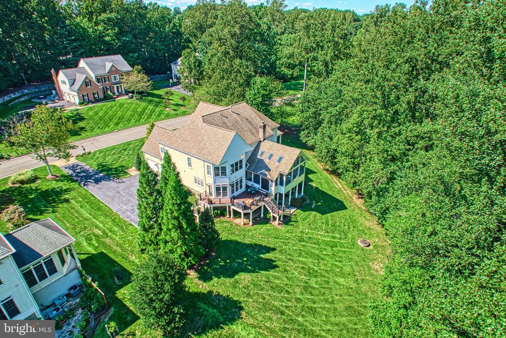 Vienna, Virginia, 22182, United States, 5 Bedrooms Bedrooms, ,6 BathroomsBathrooms,Residential,For Sale,1943879