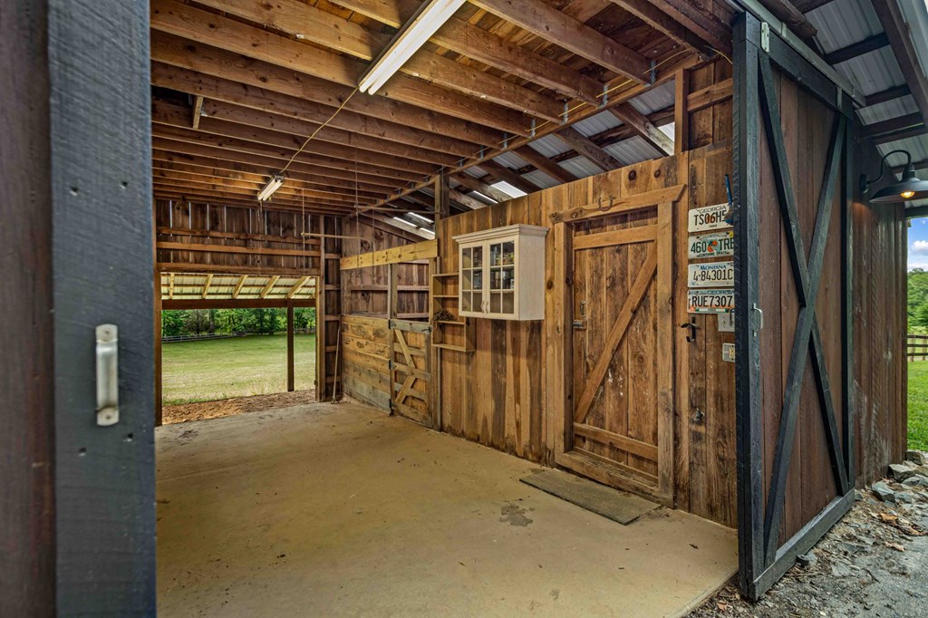 Blue Ridge, Georgia, 30513, United States, 3 Bedrooms Bedrooms, ,3 BathroomsBathrooms,Residential,For Sale,1974409