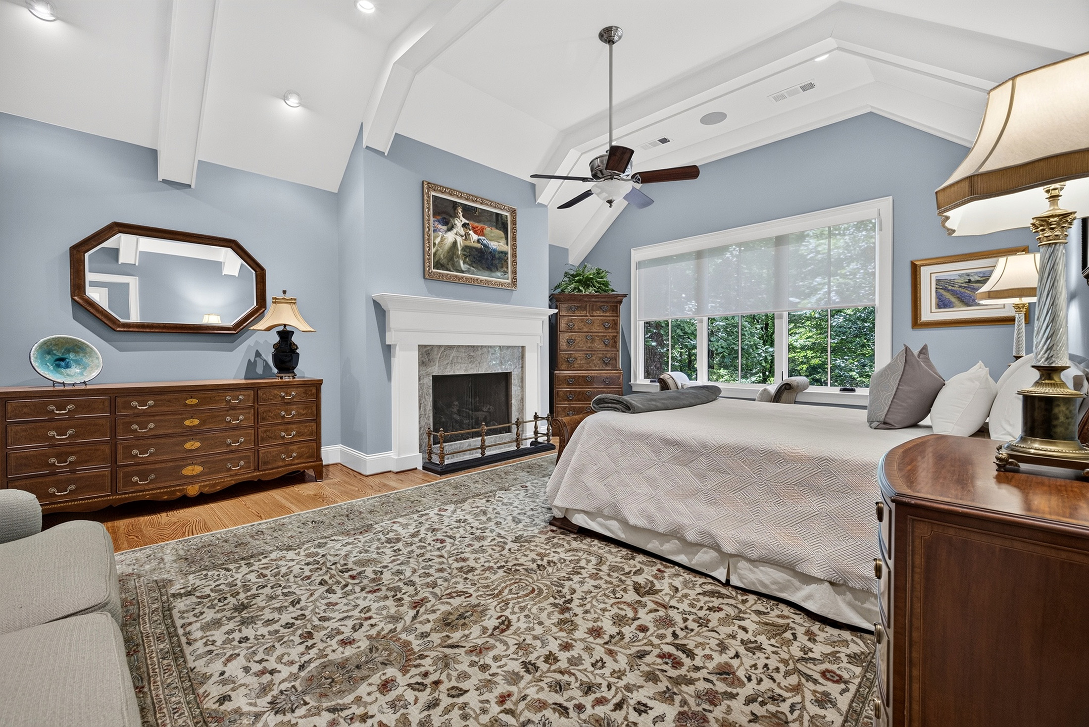  Exceptional Custom Residence Nestled on Private Wooded Lot in Chastain Park - 物件實景