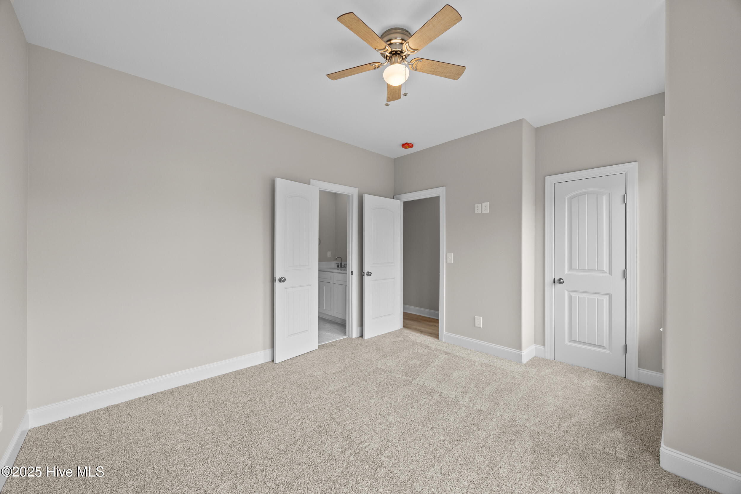 North Topsail Beach, North Carolina, 28460, United States, 7 Bedrooms Bedrooms, ,6 BathroomsBathrooms,Residential,For Sale,1991057