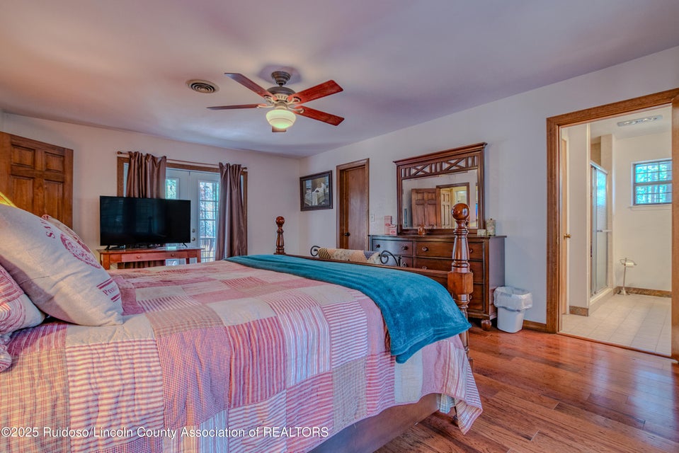 Ruidoso, New Mexico, 88345, United States, 3 Bedrooms Bedrooms, ,3 BathroomsBathrooms,Residential,For Sale,1977803