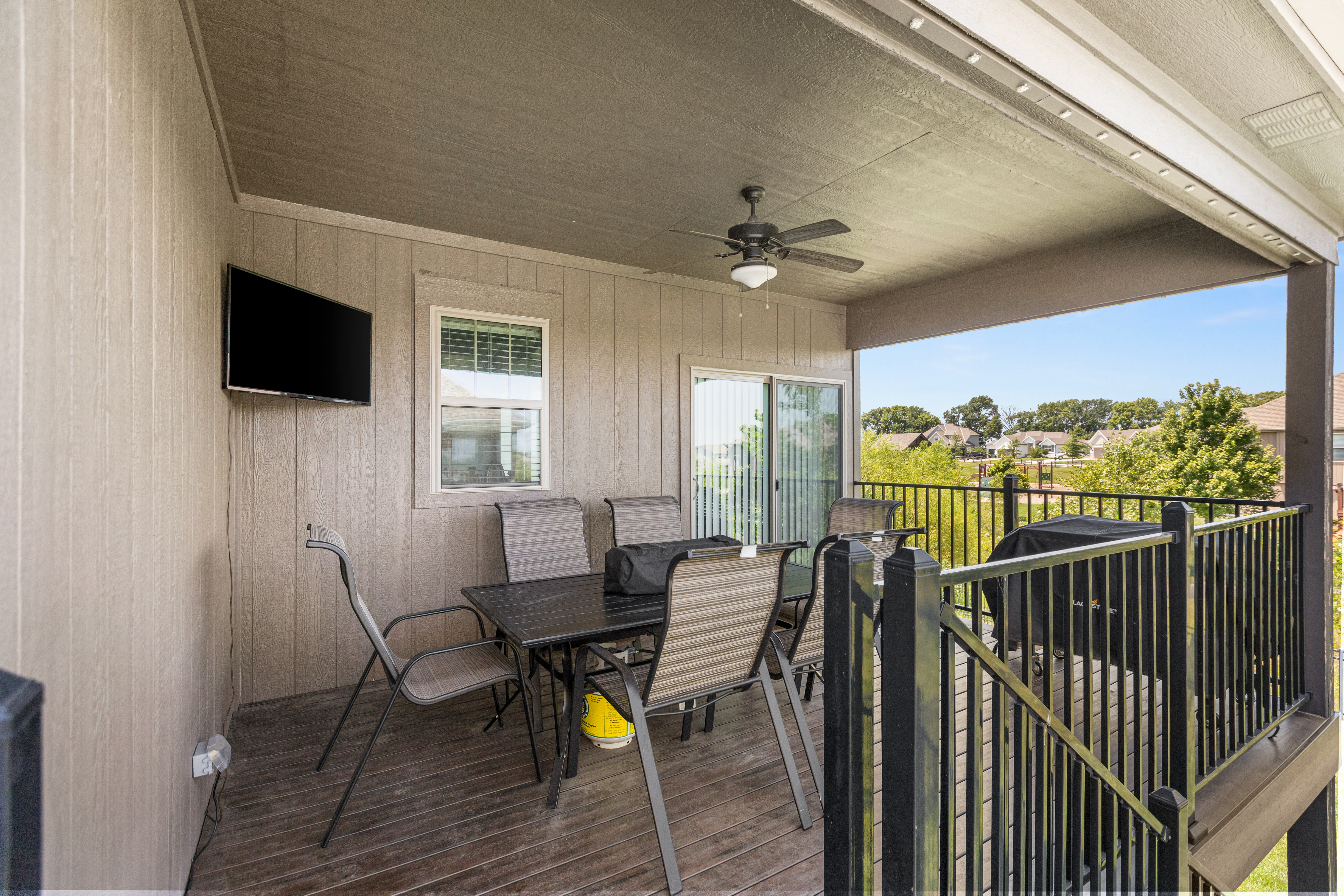  19700 Norton Street, Spring Hill, KS 66083 - 物件實景