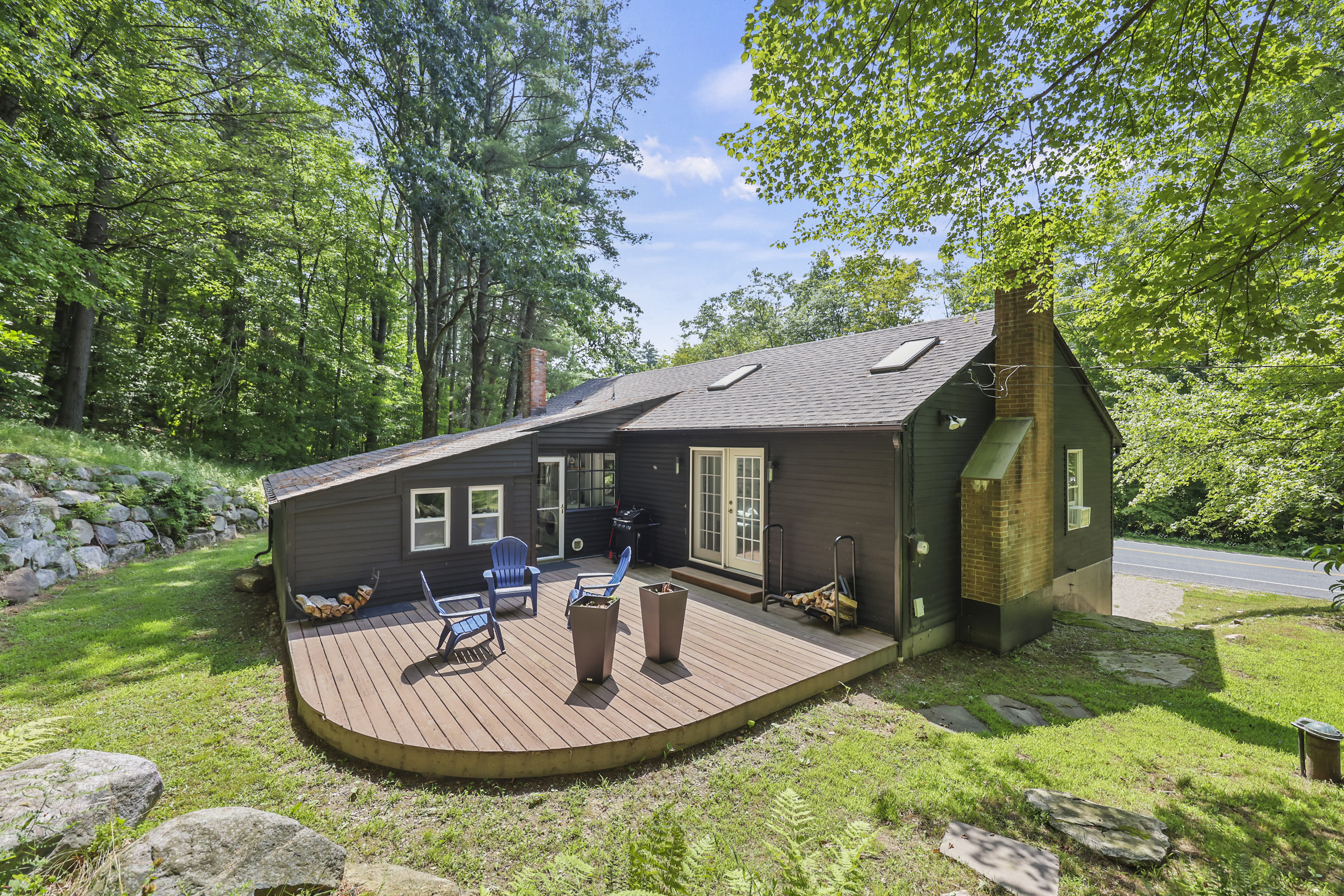  A Turnkey Berkshire Retreat Offering Style, Comfort, and an Exception Location - 物件實景