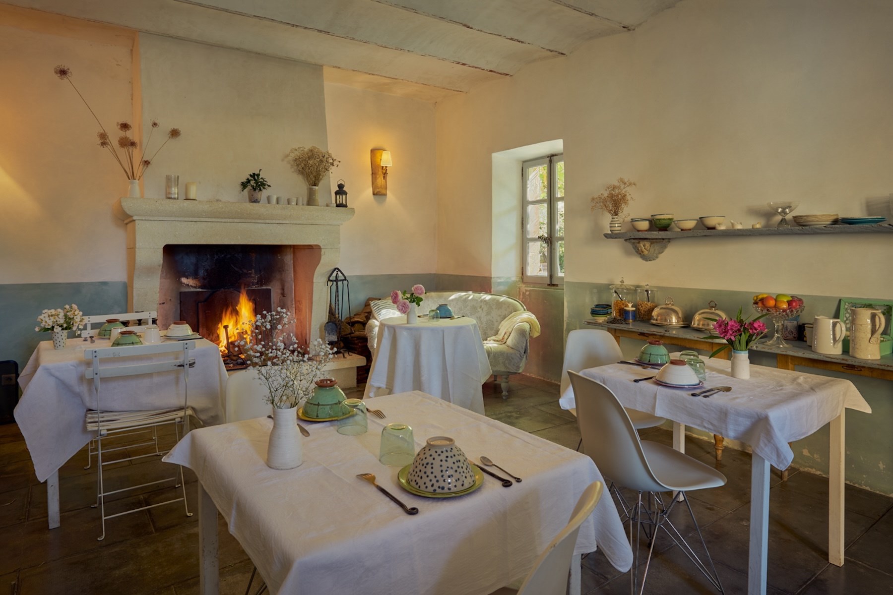  Just minutes from Uzès – Character property with Provençal charm, generous volu… - 物件實景