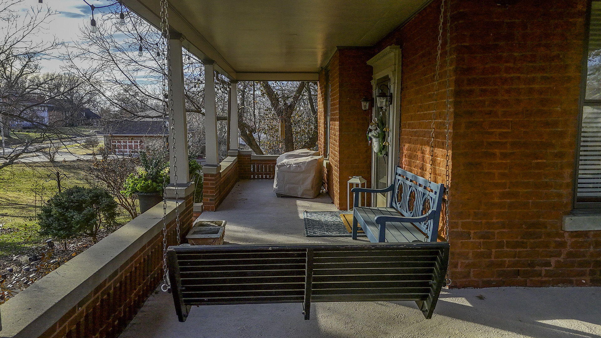 MOBERLY, Missouri, 65270, United States, 5 Bedrooms Bedrooms, ,5 BathroomsBathrooms,Residential,For Sale,2009284