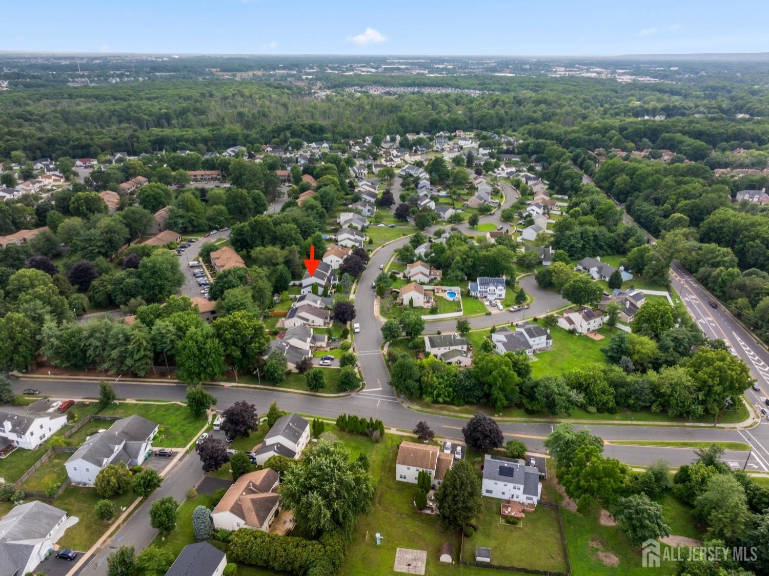 Edison, New Jersey, 08820, United States, 4 Bedrooms Bedrooms, ,2 BathroomsBathrooms,Residential,For Sale,1921725