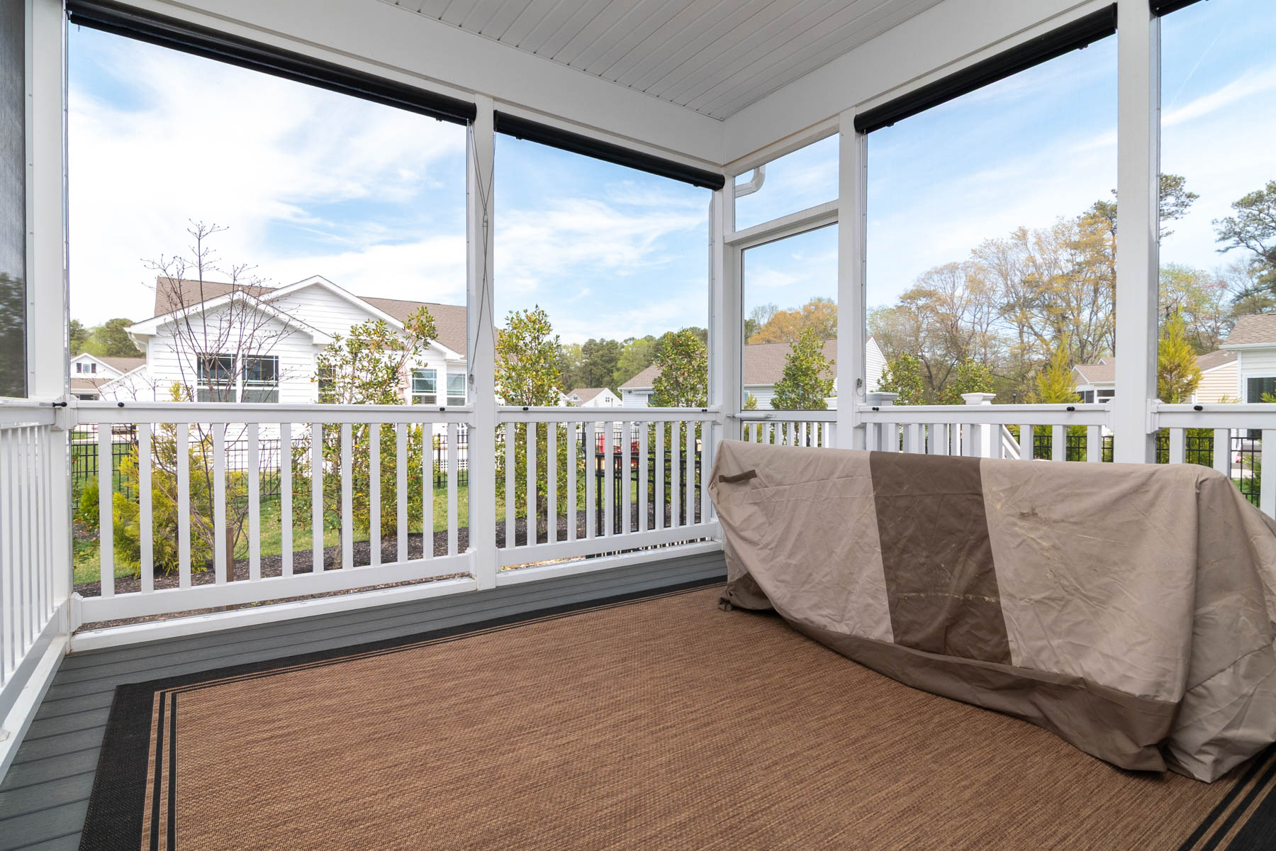  25087 Treeview Lane - 物件實景