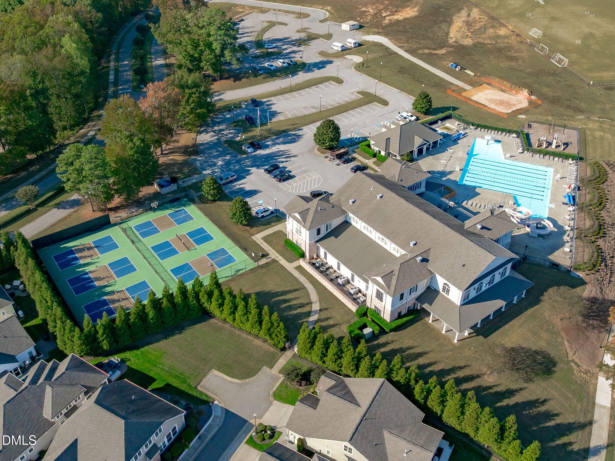 Clayton, North Carolina, 27527, United States, 5 Bedrooms Bedrooms, ,4 BathroomsBathrooms,Residential,For Sale,1969461