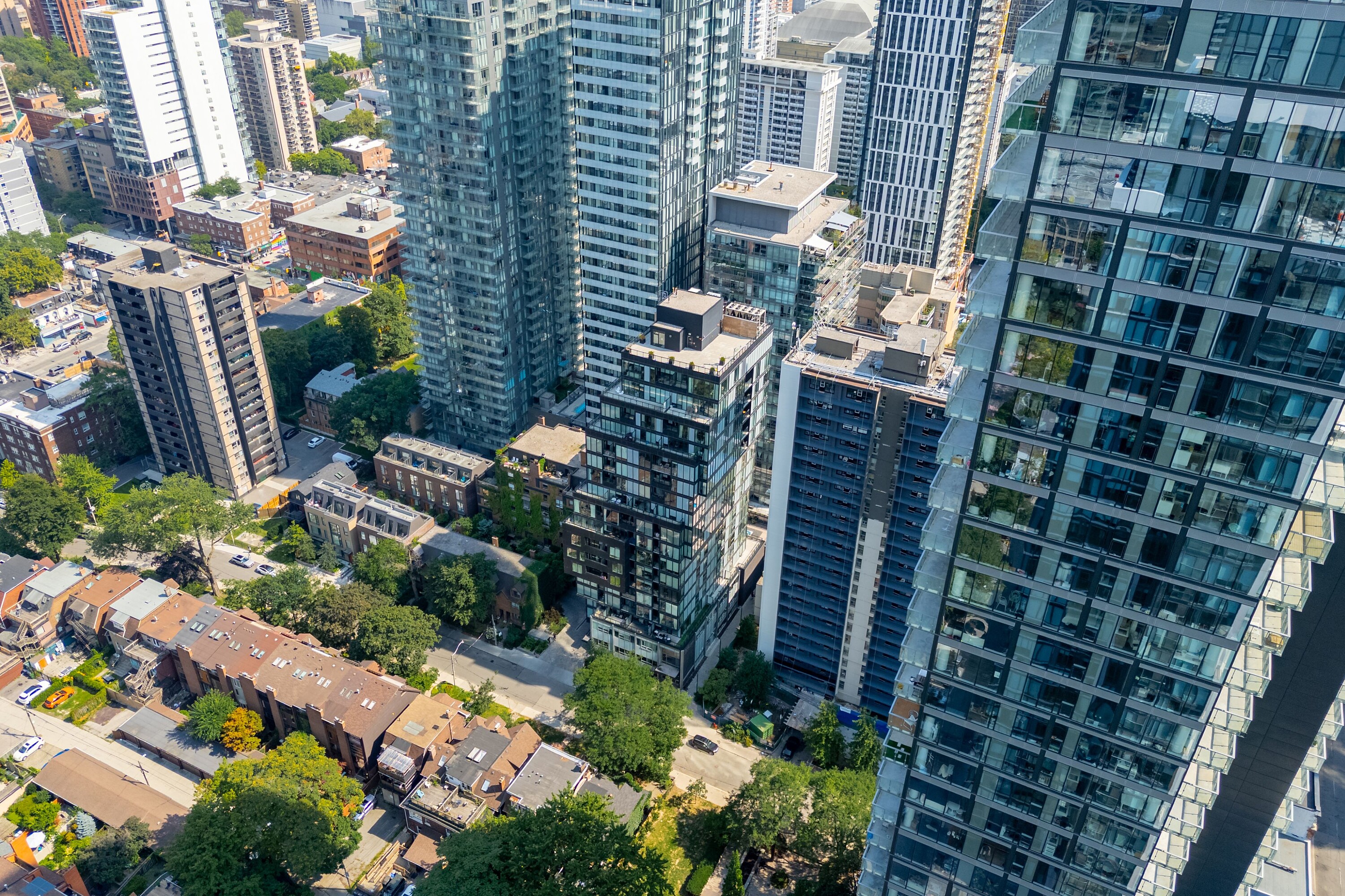  Totem Condos - 物件實景