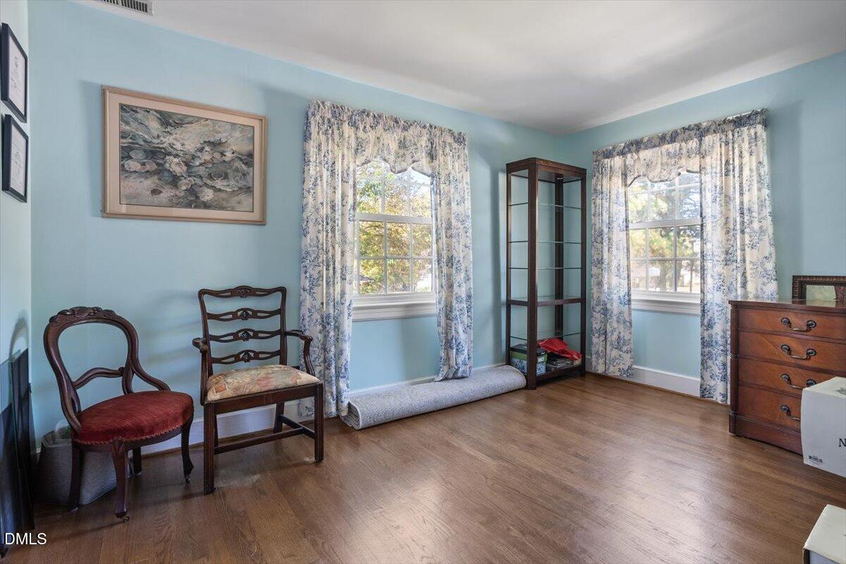 Farmville, North Carolina, 27828, United States, 4 Bedrooms Bedrooms, ,4 BathroomsBathrooms,Residential,For Sale,1988570