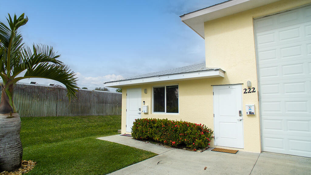 222 Rosa L. Jones, Cocoa, Florida, 32922, United States, 3 Bedrooms Bedrooms, ,4 BathroomsBathrooms,Residential,For Sale,222 Rosa L. Jones,1619279