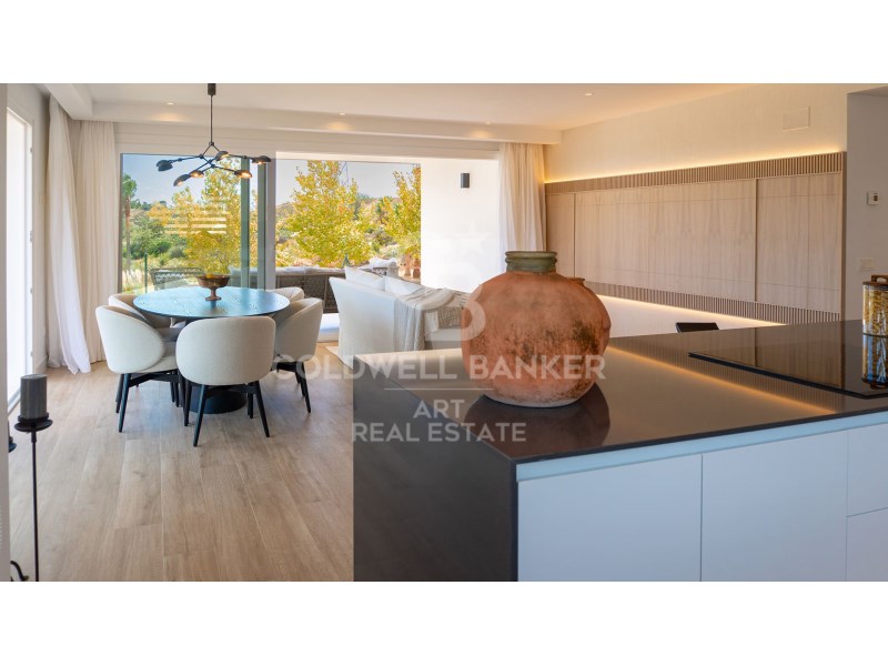 Casares, Andalusia, ES, 2 Bedrooms Bedrooms, ,2 BathroomsBathrooms,Residential,For Sale,1793146