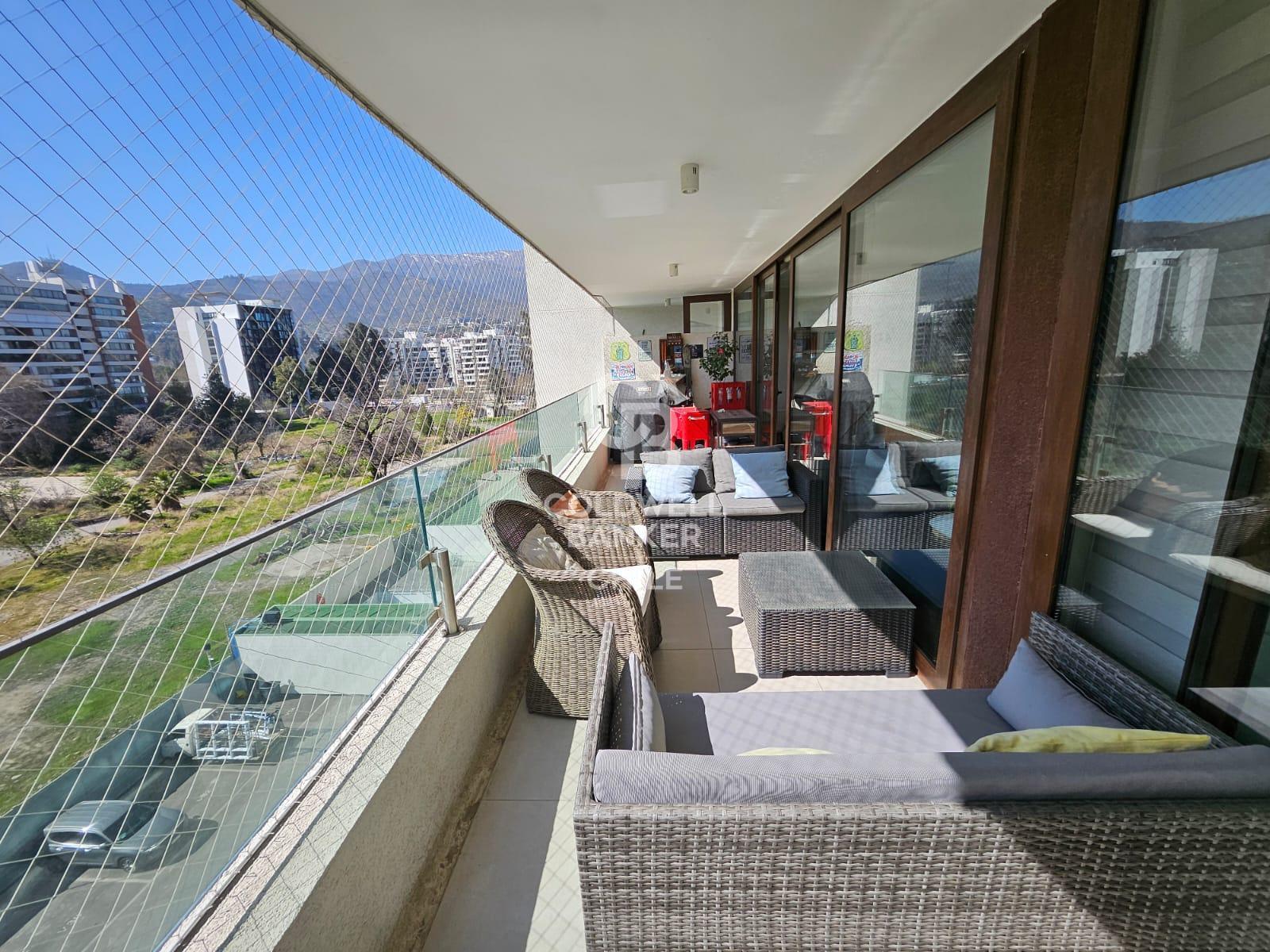 Lo Barnechea, Chile, 3 Bedrooms Bedrooms, ,3 BathroomsBathrooms,Residential,For Sale,1948551