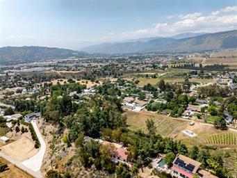 Yucaipa, California, 92399, United States, 4 Bedrooms Bedrooms, ,2 BathroomsBathrooms,Residential,For Sale,1848240