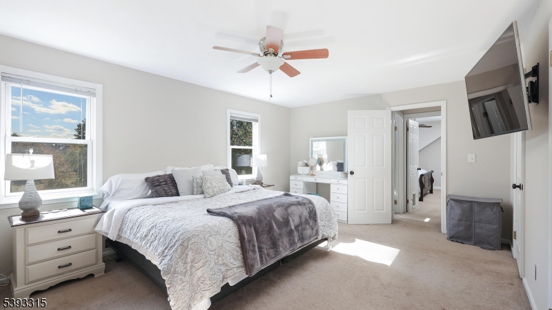 East Amwell Twp., New Jersey, 08551, United States, 4 Bedrooms Bedrooms, ,2 BathroomsBathrooms,Residential,For Sale,1970218