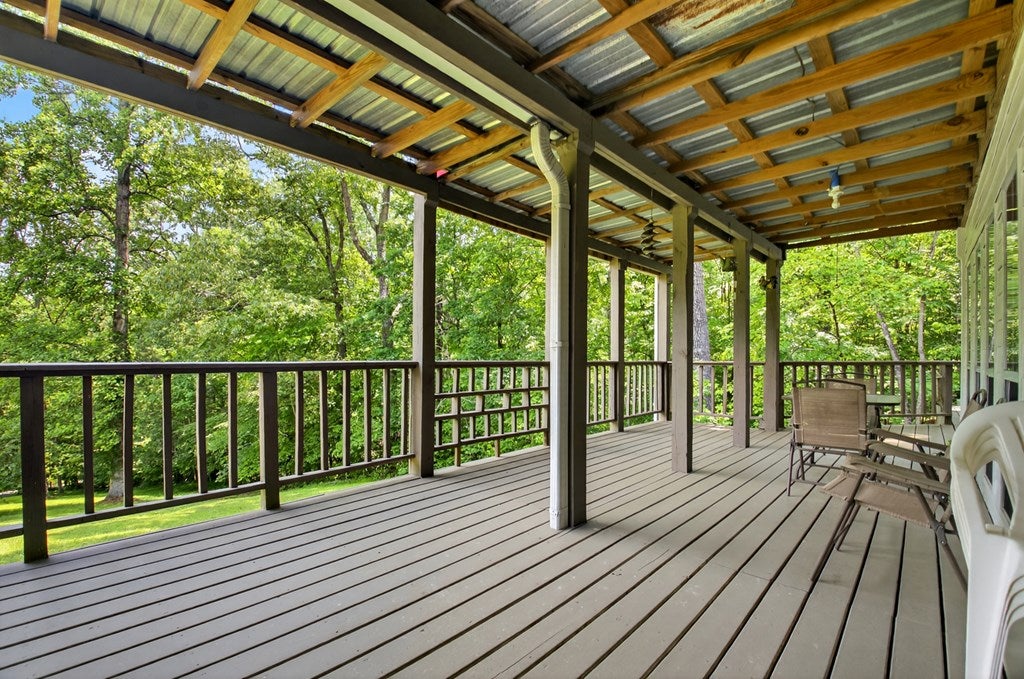 Talking Rock, Georgia, 30175, United States, 5 Bedrooms Bedrooms, ,4 BathroomsBathrooms,Residential,For Sale,1848832
