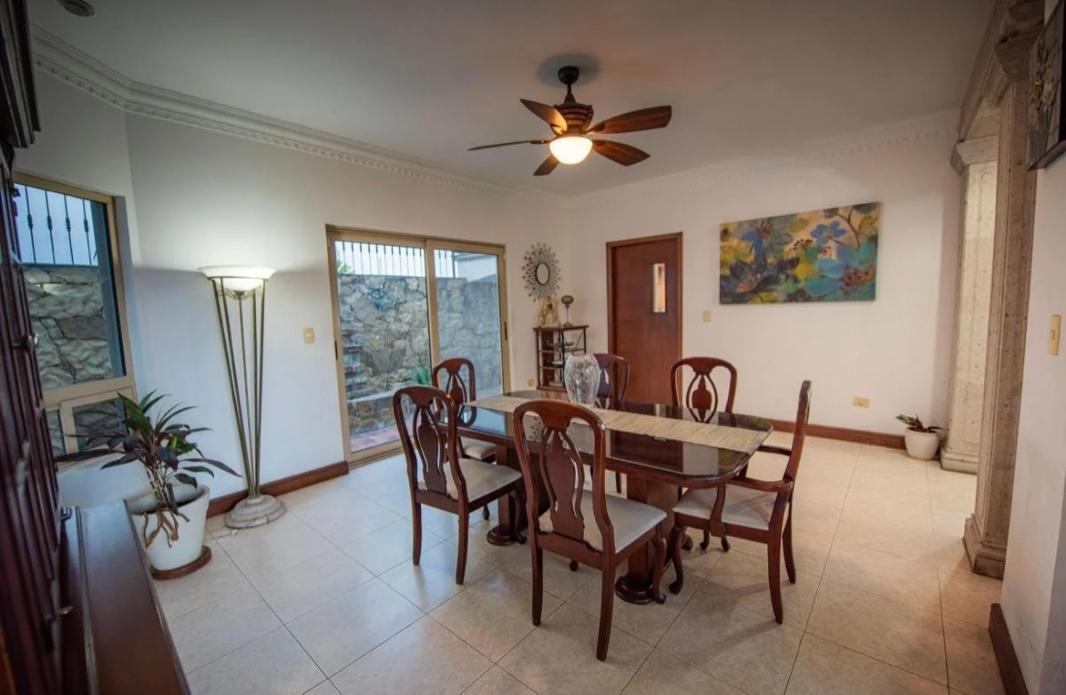 Las Lajas, Monterrey, Nuevo León, 64638, Mexico, 4 Bedrooms Bedrooms, ,5 BathroomsBathrooms,Residential,For Sale,Las Lajas,1444462