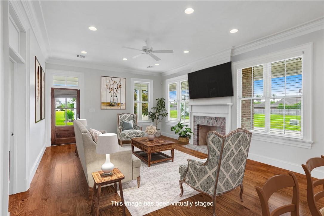 Lake Charles, Louisiana, 70601, United States, 4 Bedrooms Bedrooms, ,4 BathroomsBathrooms,Residential,For Sale,1980566