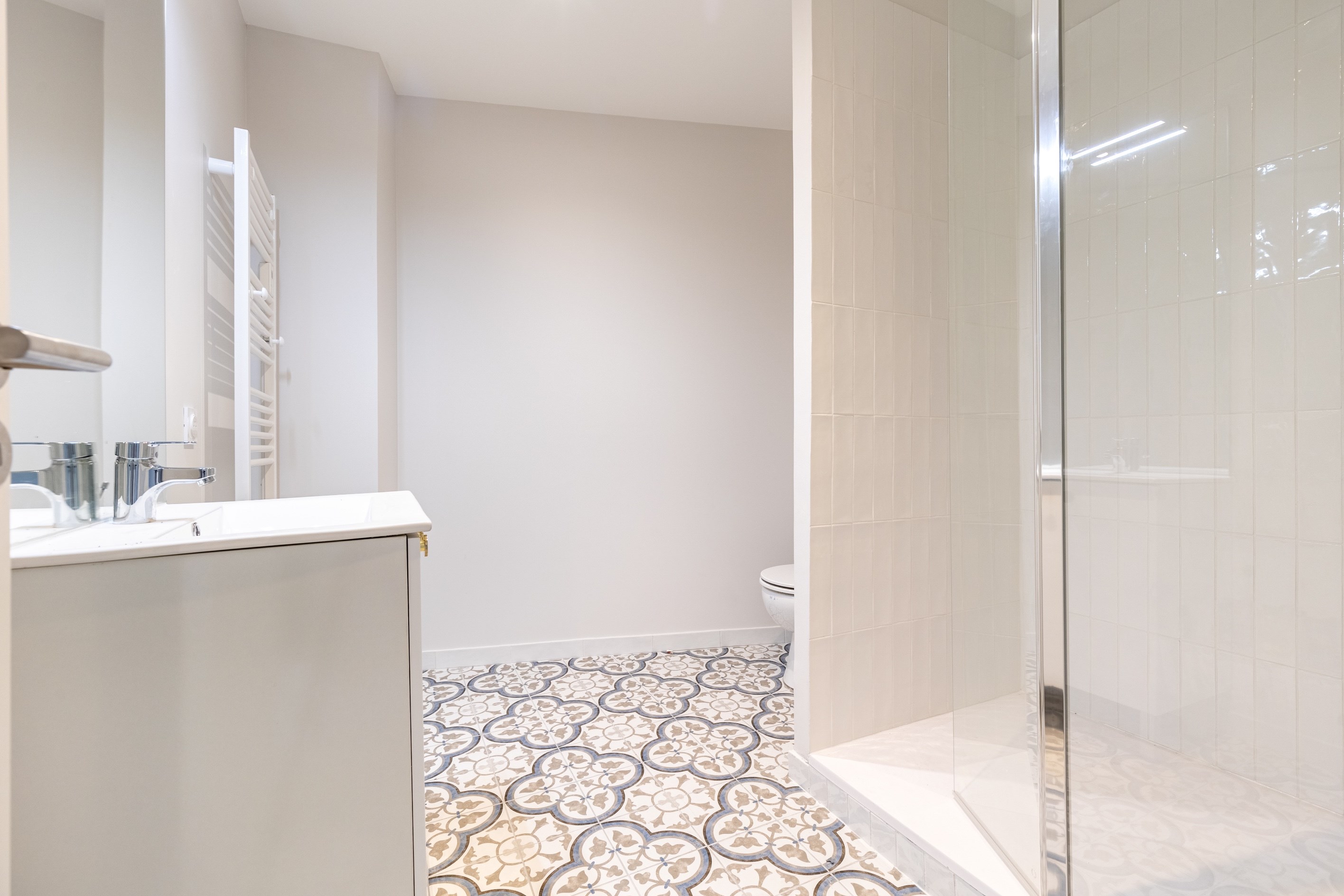  PALAIS GALLIEN - FONDAUDEGE - SUPERB APARTMENT OF 119 M2 - 3 BDRS - 物件實景