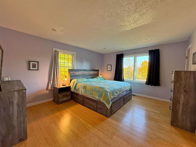 Bow, New Hampshire, 03304, United States, 3 Bedrooms Bedrooms, ,1 BathroomBathrooms,Residential,For Sale,1974314