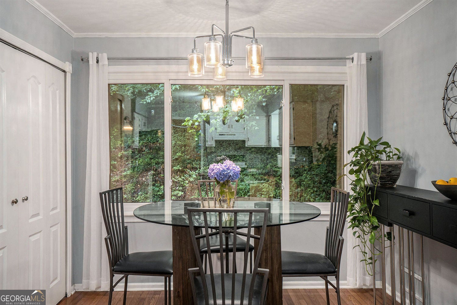 Marietta, Georgia, 30068, United States, 5 Bedrooms Bedrooms, ,5 BathroomsBathrooms,Residential,For Sale,1859085