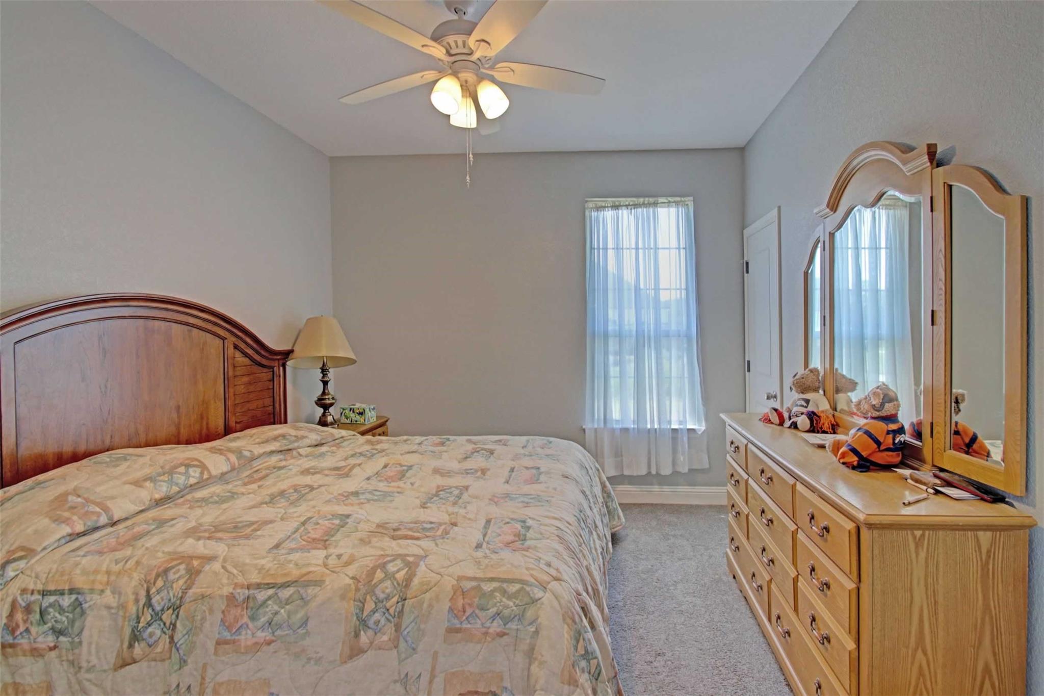 Springtown, Texas, 76082, United States, 4 Bedrooms Bedrooms, ,3 BathroomsBathrooms,Residential,For Sale,1920797