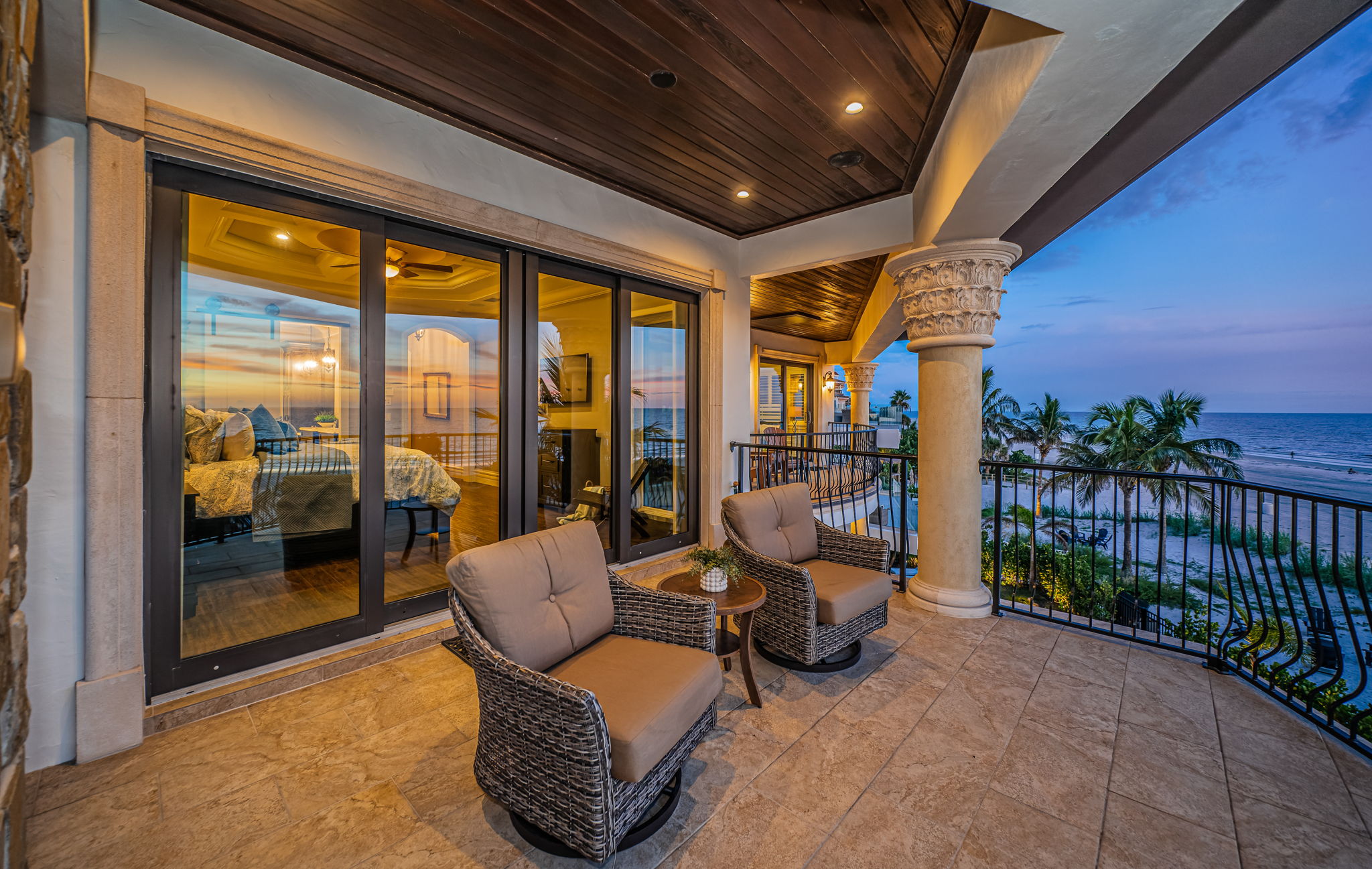 Redington Shores, Florida, 33708, United States, 5 Bedrooms Bedrooms, ,6 BathroomsBathrooms,Residential,For Sale,1921894