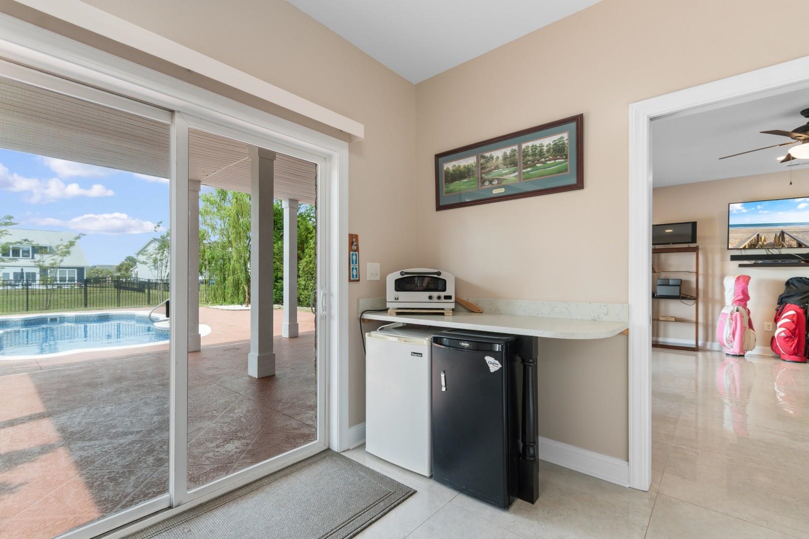 Myrtle Beach, South Carolina, 29579, United States, 4 Bedrooms Bedrooms, ,5 BathroomsBathrooms,Residential,For Sale,2037412
