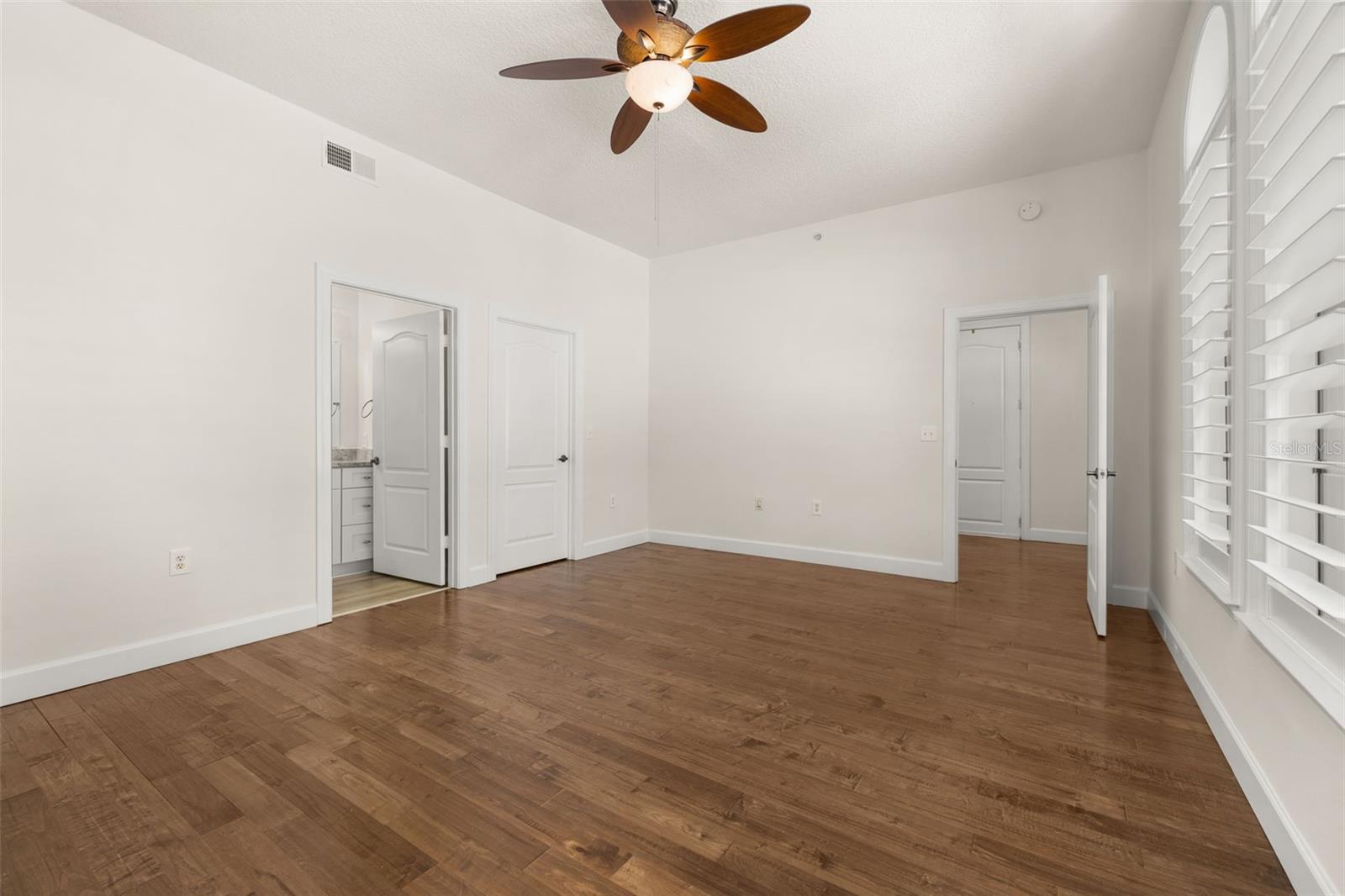 CELEBRATION, Florida, 34747, United States, 3 Bedrooms Bedrooms, ,3 BathroomsBathrooms,Residential,For Sale,1975520