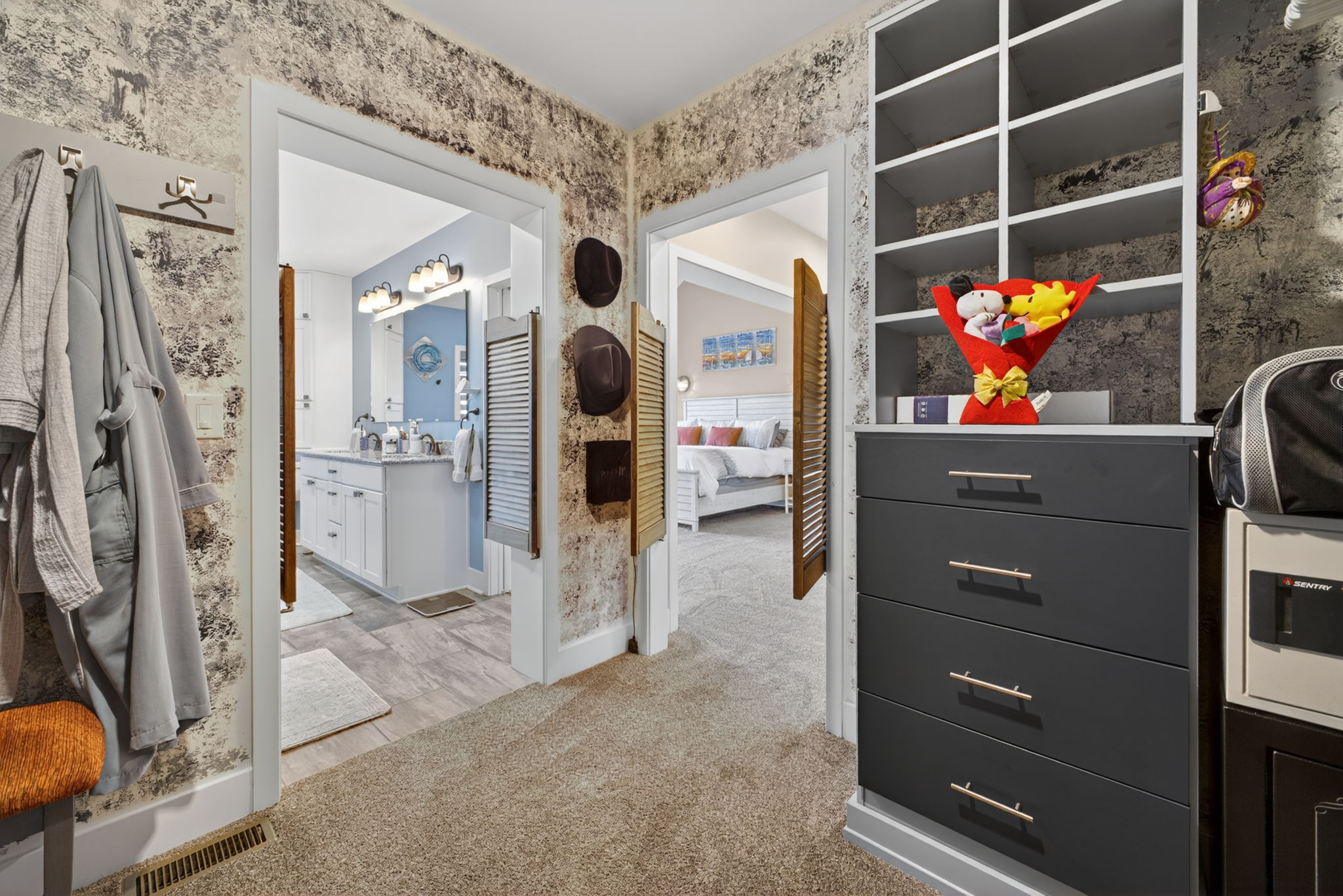  7296 Chesapeake Drive, Jamesville, VA, 23398 - 物件實景