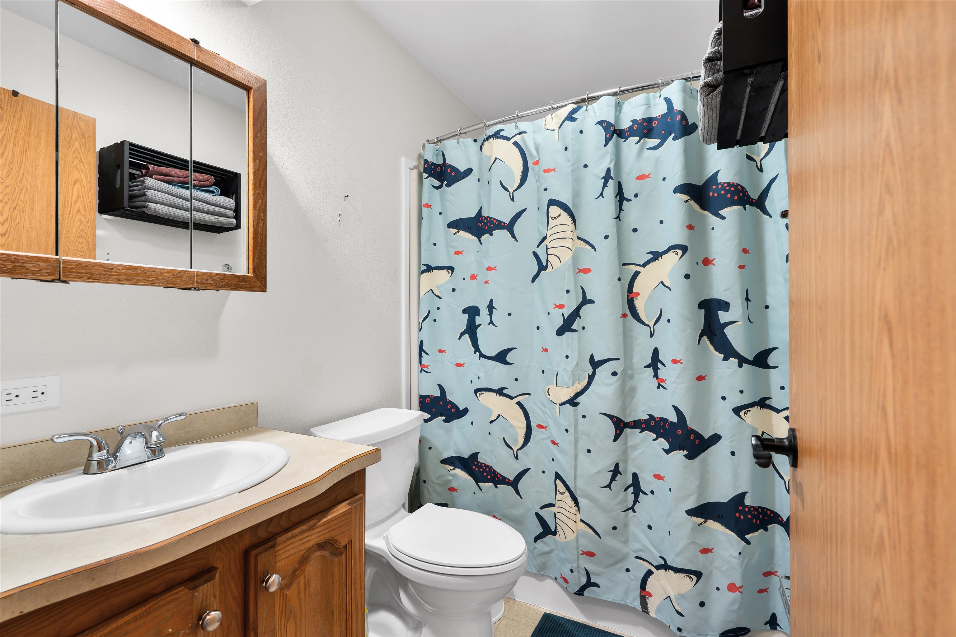 De Pere, Wisconsin, 54115-9006, United States, 4 Bedrooms Bedrooms, ,3 BathroomsBathrooms,Residential,For Sale,2048698