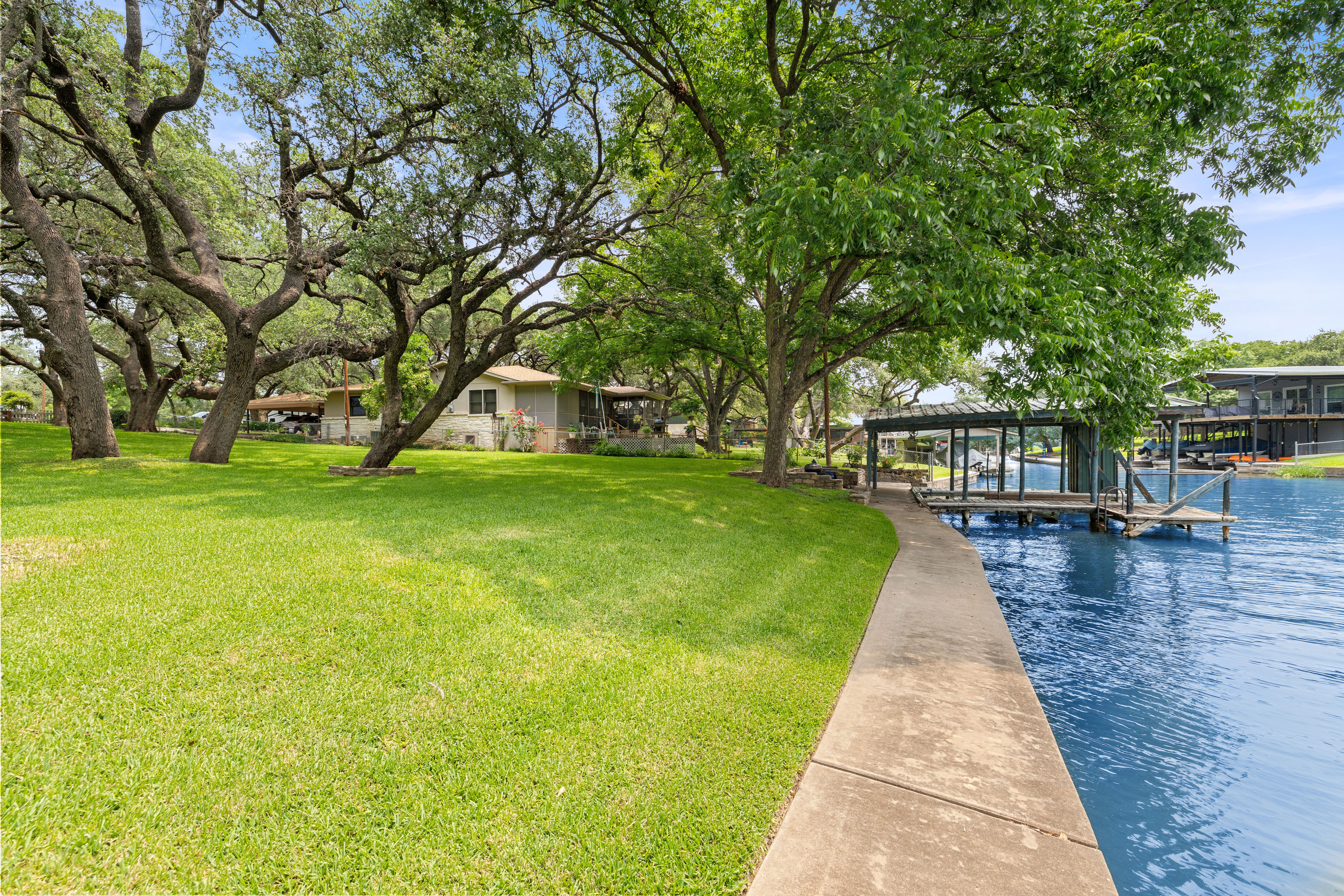 Prime Lake LBJ Waterfront Opportunity - 物件實景