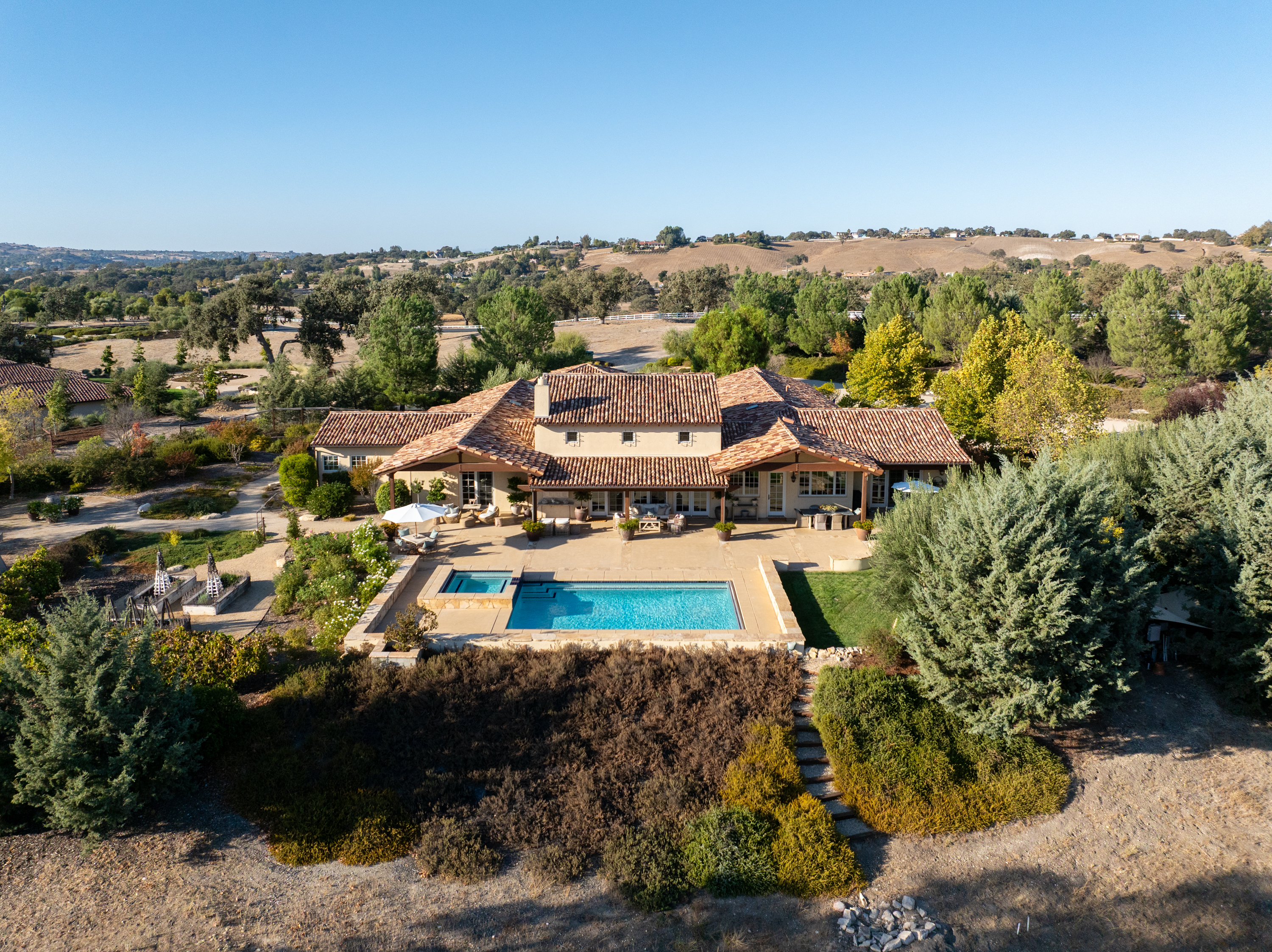  2325 Warm Springs Lane - 物件實景