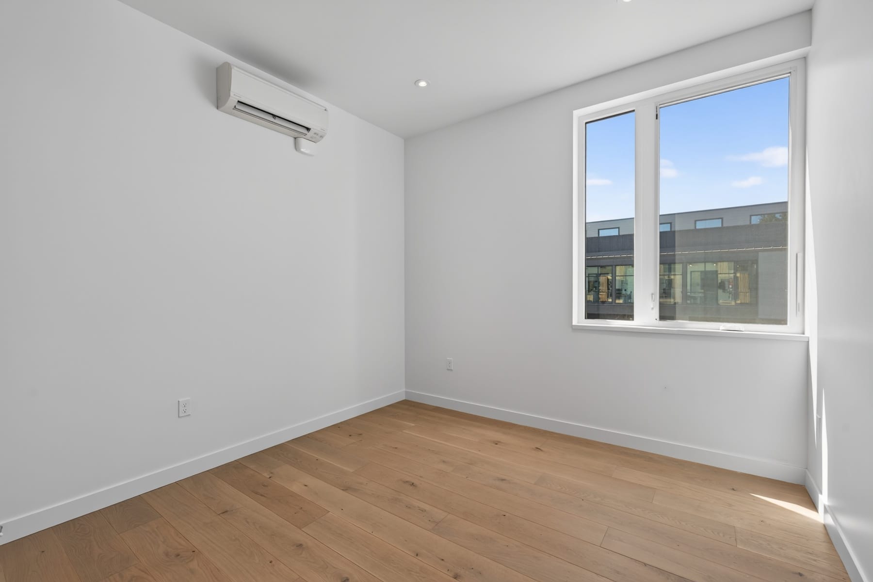  2745 NW Ordway Avenue #205 Bend, OR 97703 - 物件實景