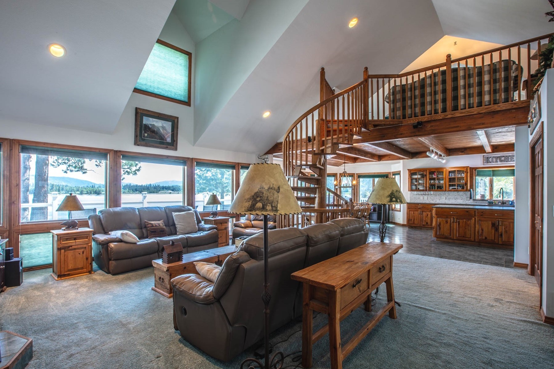  Waterfront Home Pend Oreille - 物件實景