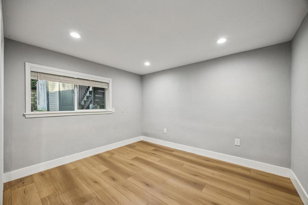 Daly City, California, 94015, United States, 5 Bedrooms Bedrooms, ,2 BathroomsBathrooms,Residential,For Sale,2010788