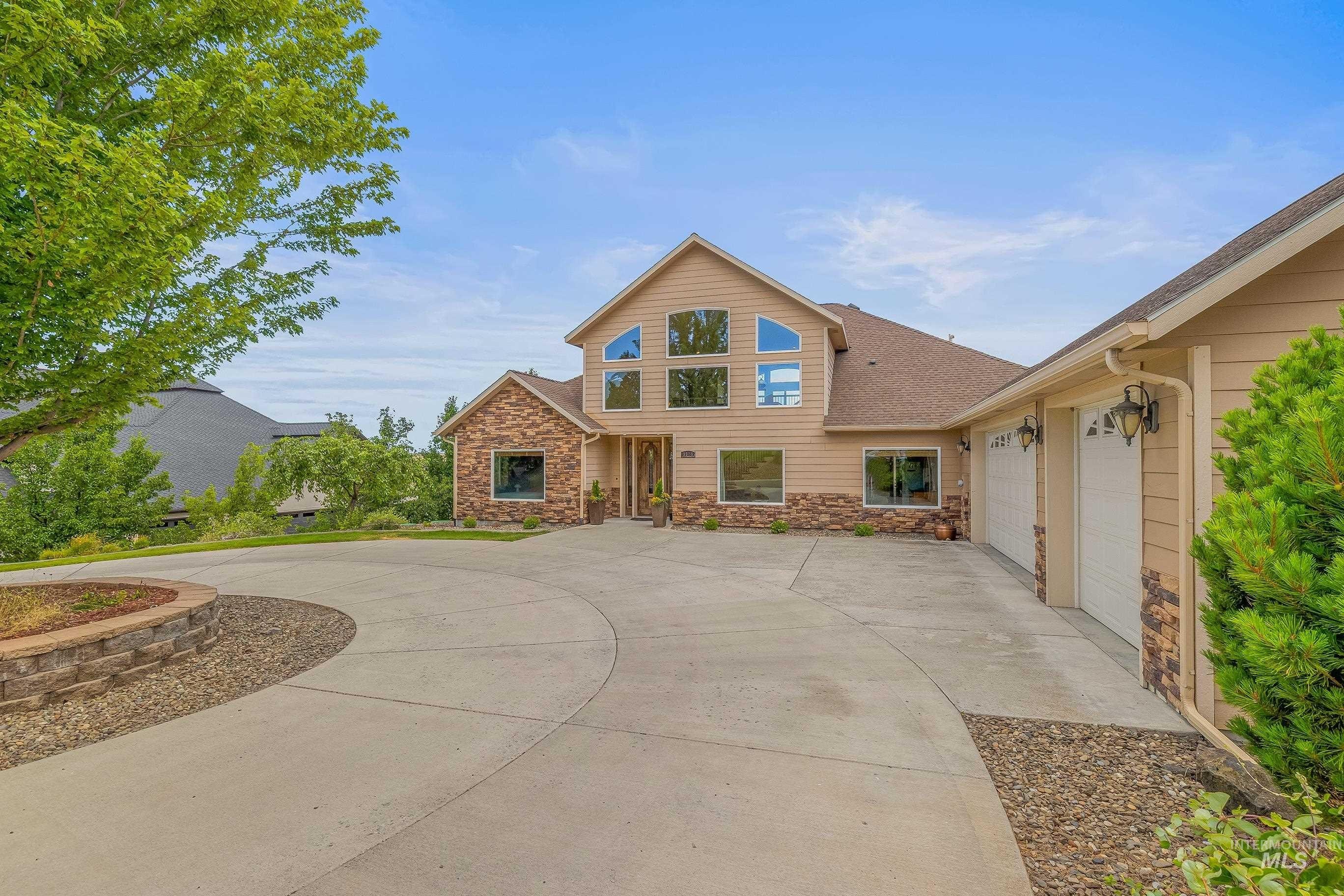 Clarkston, Washington, 99403, United States, 4 Bedrooms Bedrooms, ,3 BathroomsBathrooms,Residential,For Sale,1974298