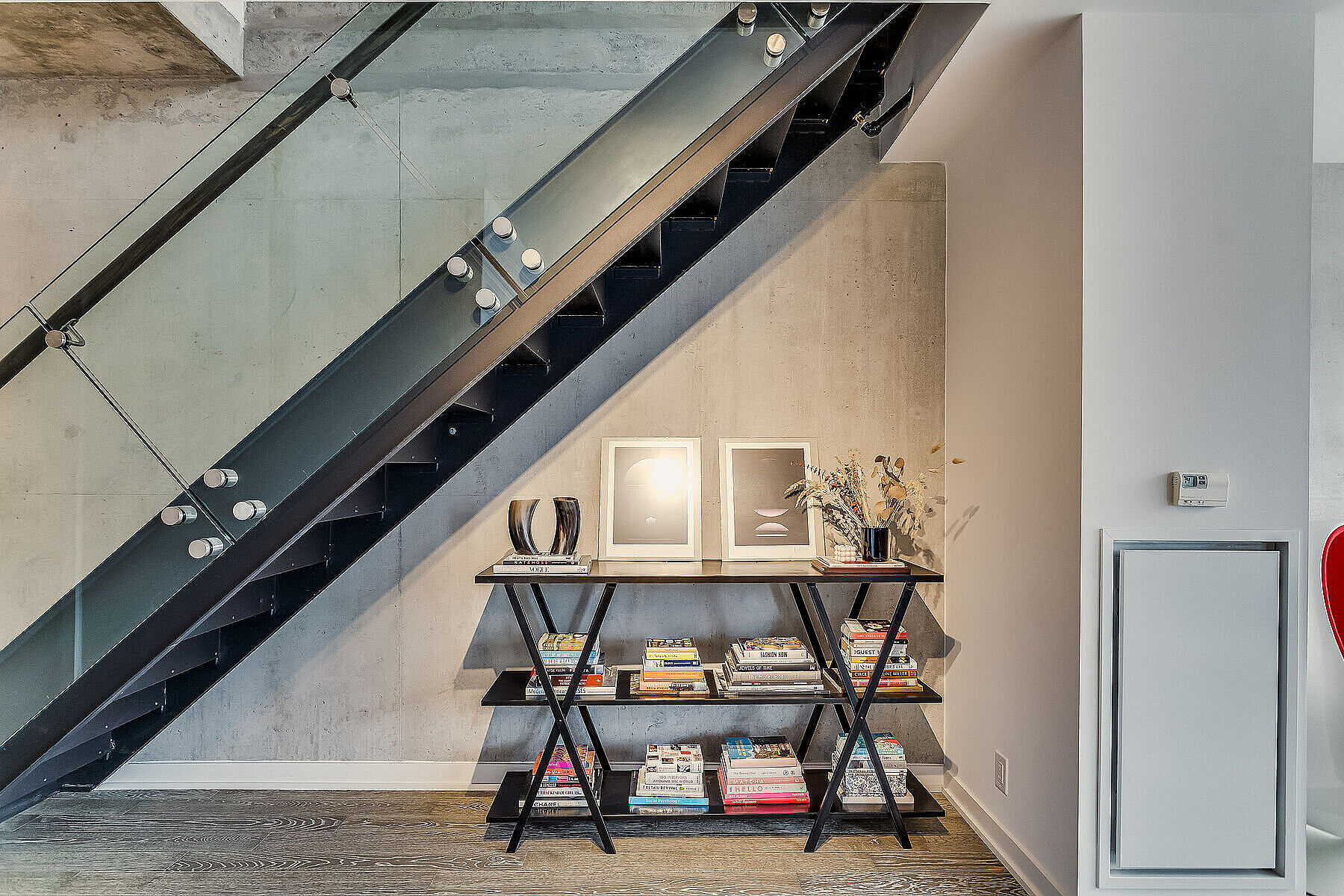  Sophisticated and Spacious - 物件實景