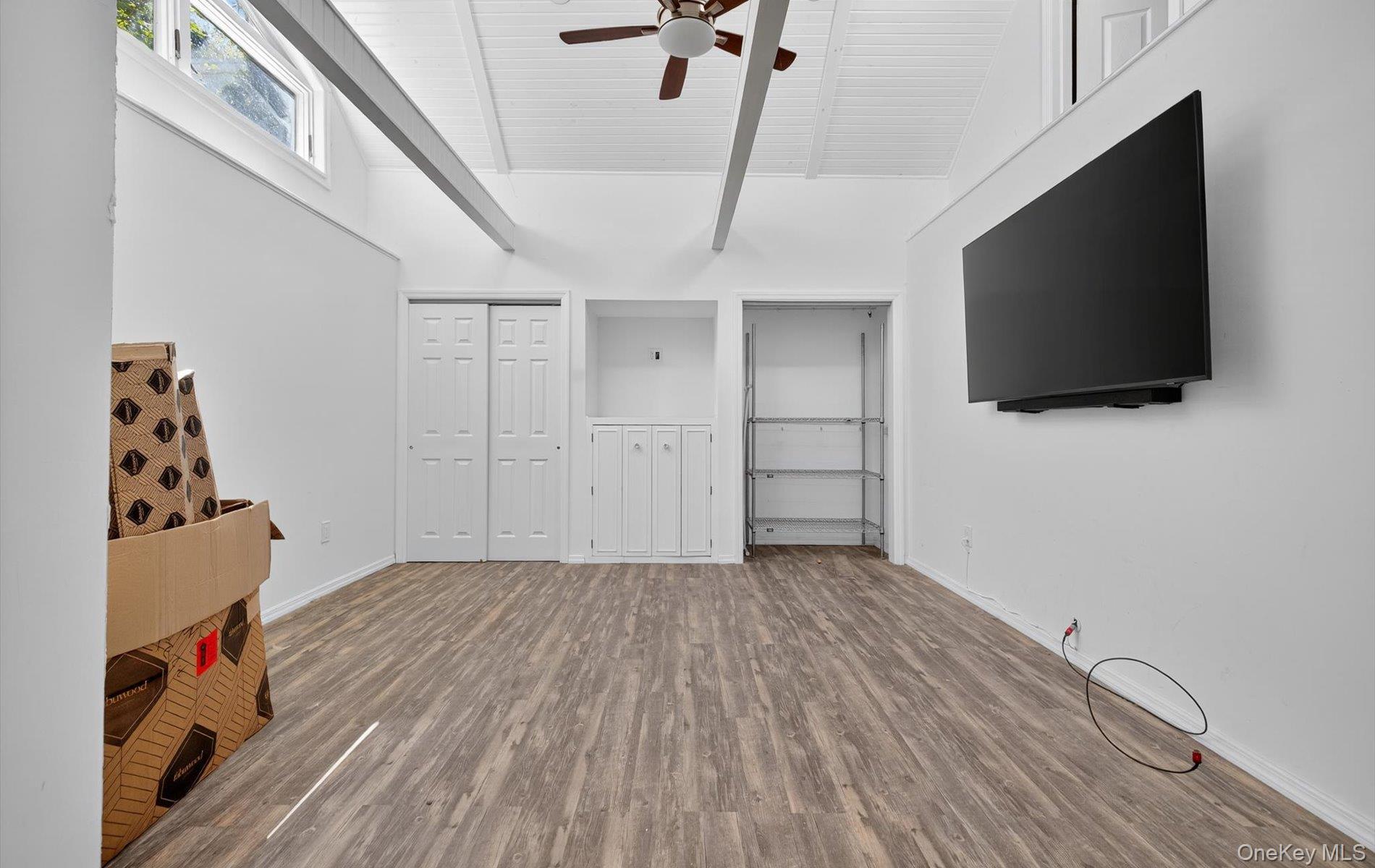 Northport, New York, 11768, United States, 2 Bedrooms Bedrooms, ,2 BathroomsBathrooms,Residential,For Sale,1941048